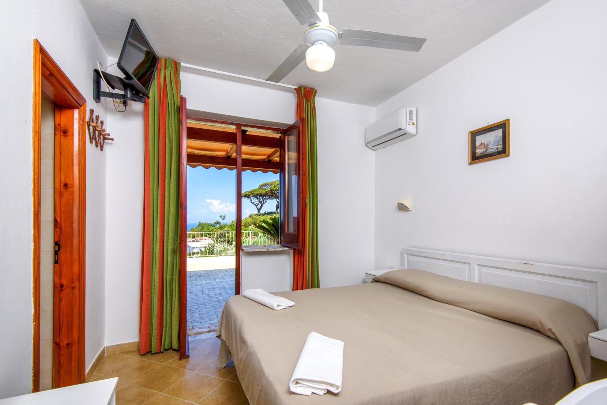 Hotel Bel Tramonto كازاميتْشيولا تيرمي المظهر الخارجي الصورة
